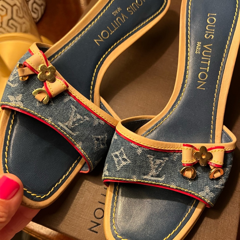 Authentic Denim Blue Monogram Louis Vuitton Kitten Heel Slides size 36.5
